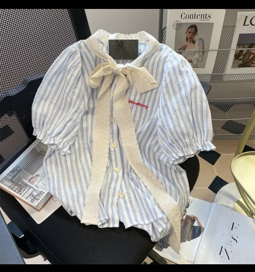 Áo sơ mi xinh xắn kiểu dáng hàn quốc