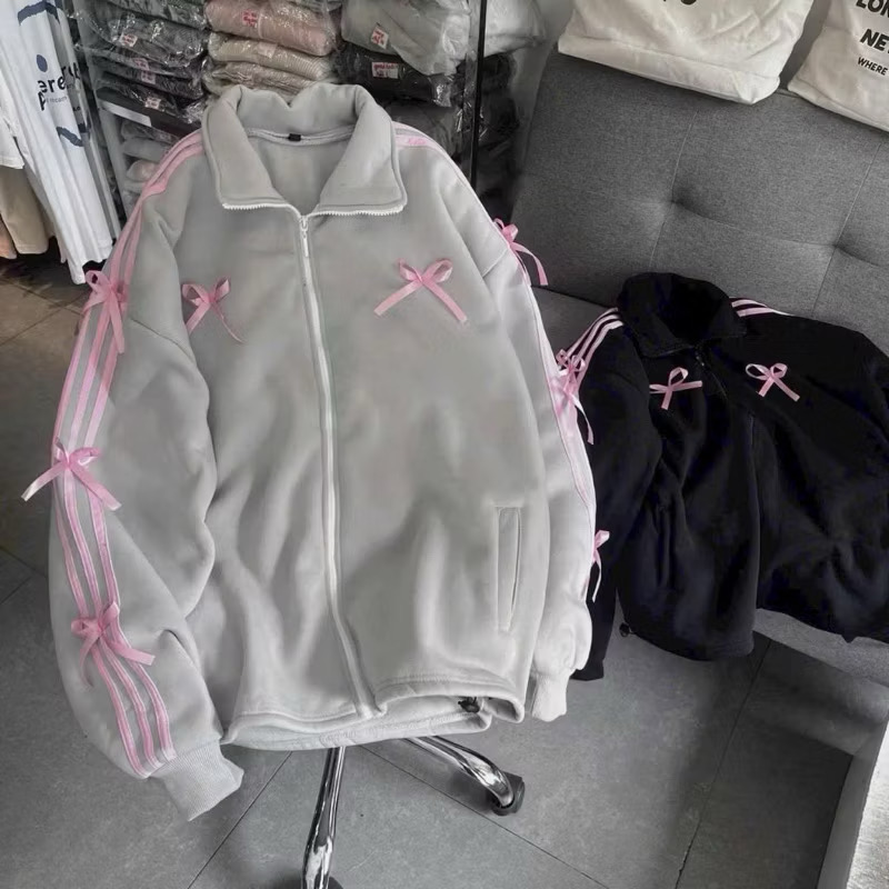 Áo khoác nỉ cổ bẻ ba sọc có nơ - Hình ảnh 3